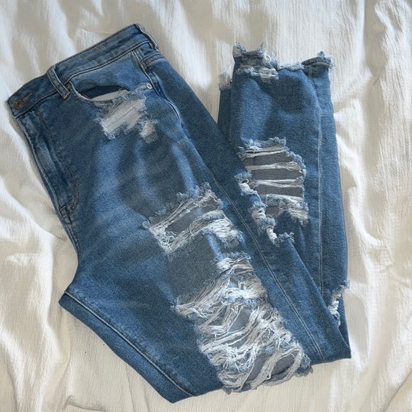 American Eagle Outfitters Denim - American Eagle Mom Jeans